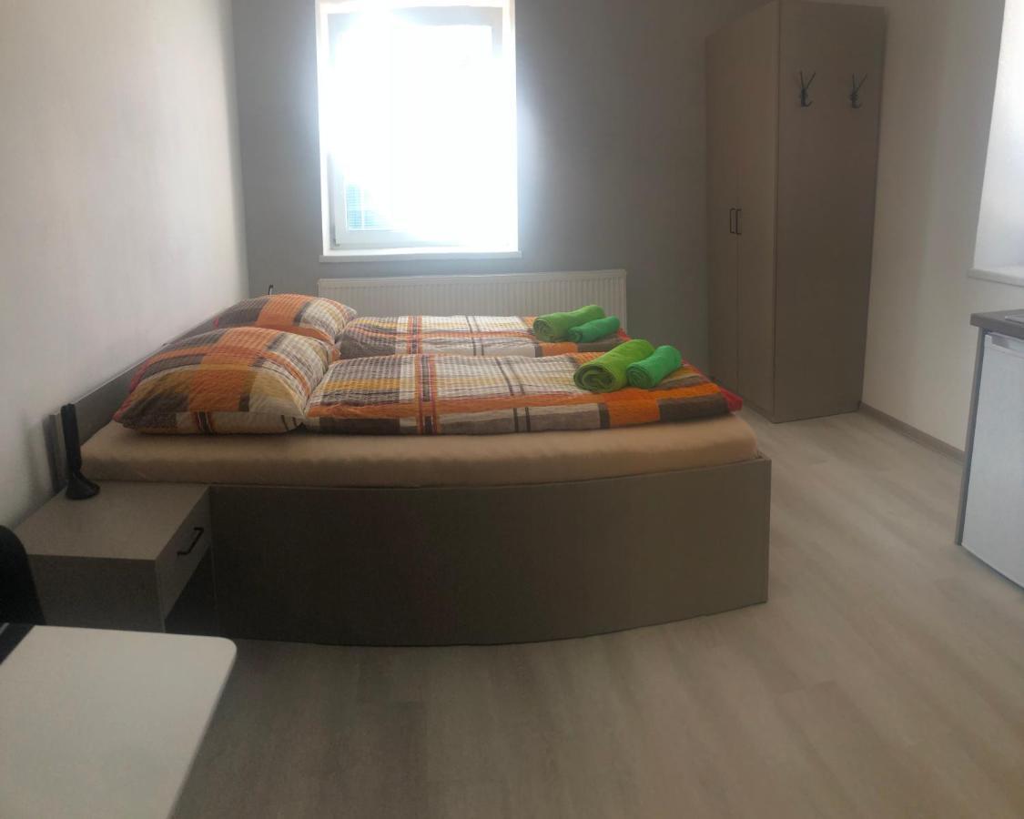 Apartmany U Stadionu Šumperk Dış mekan fotoğraf